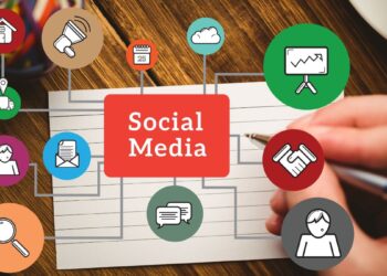 Social Algorithms Amplify Podcast Clips: Modern Growth Strategy